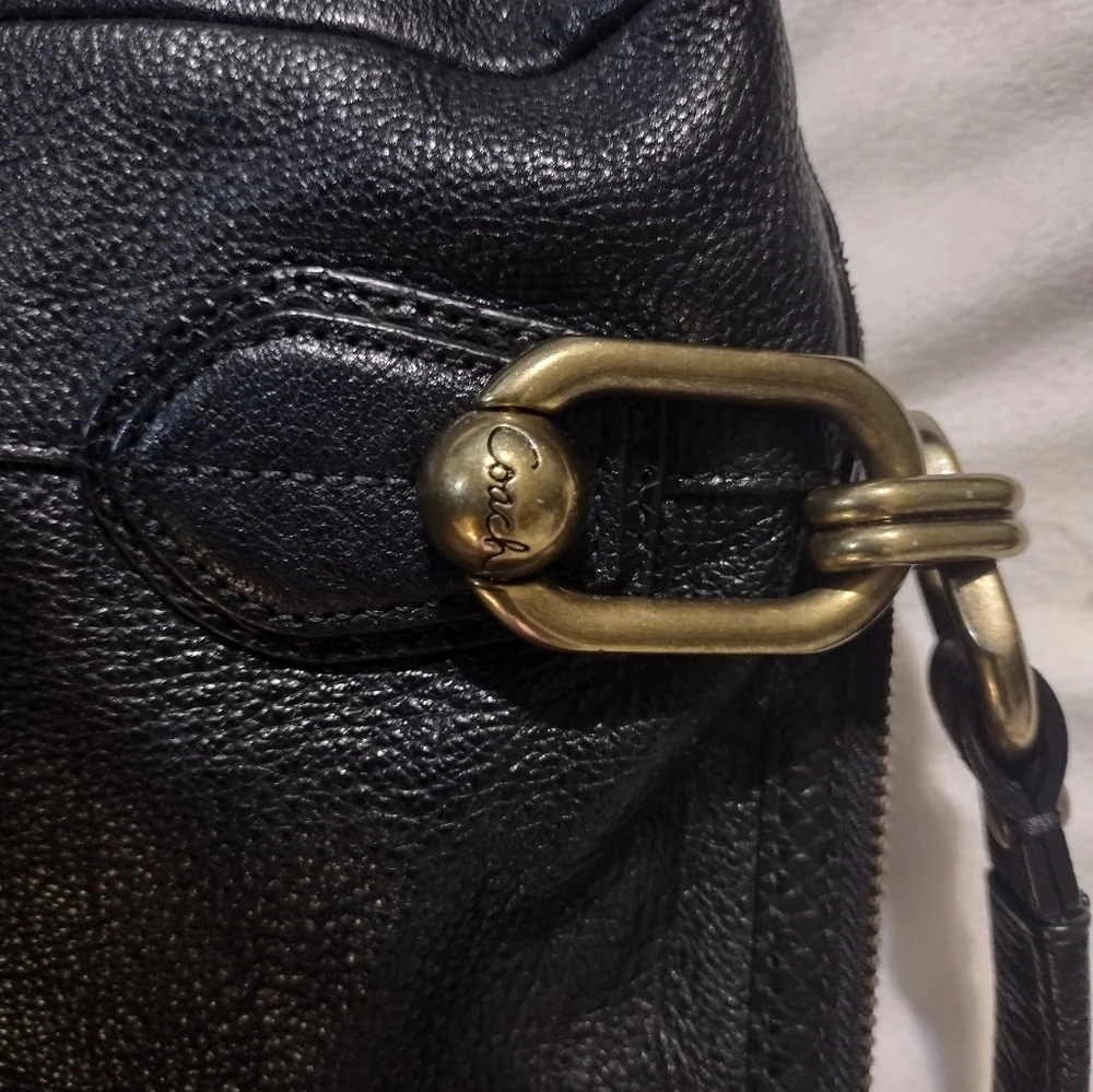 Real coach purse!! - Picture 8 of 16